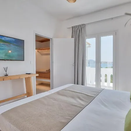 Marinatou * Andíparosz Póli